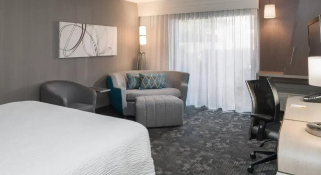 Люкс Courtyard by Marriott Vacaville