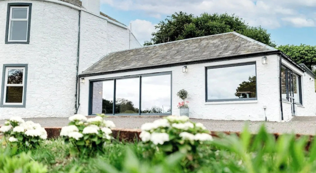 Torr House
