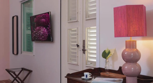 Anna Bay Boutique Hotel