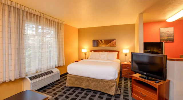 Студия TownePlace Suites Colorado Springs