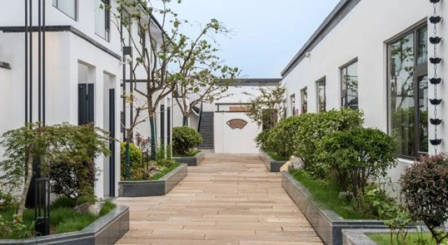 JI Hotel (Qufu's Temple and Cemetery of Confucius and Kong Family Mansion, Confucius Temple), Забронировать Отель Бизнес-отели Шаньдун, 4* 5*