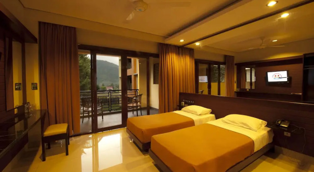 Habitación De lujo con balcón Hotel Bintang Tawangmangu