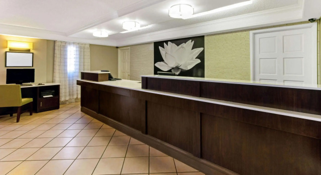 La Quinta Inn by Wyndham Santa Fe