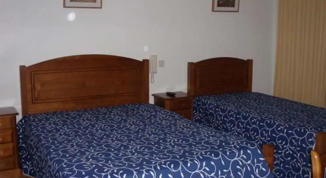 Трёхместный номер Standard Hotel Alianca