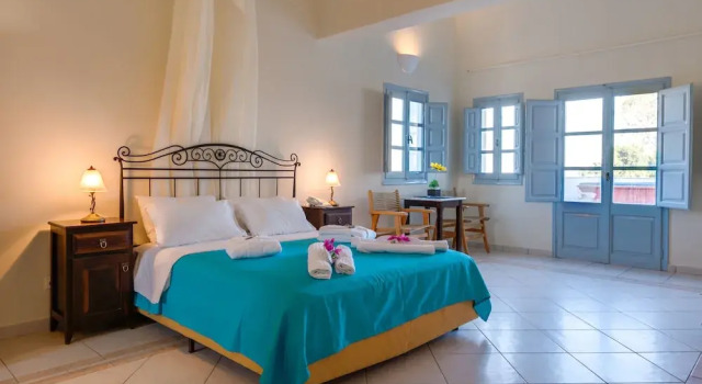 Полулюкс с балконом Joy Beach Ηotel