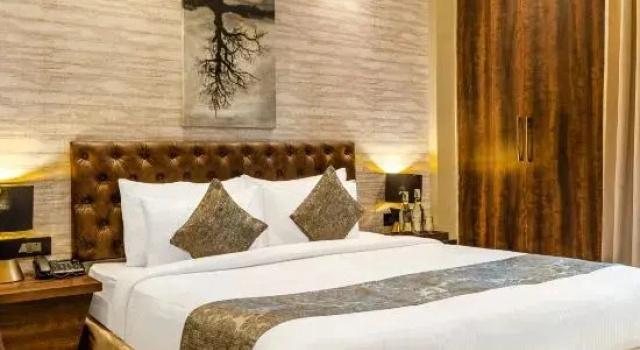 Двухместный семейный люкс с 2 комнатами с балконом Sterling Palm Bliss Wellness Resort, Rishikesh