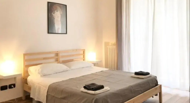 Italien chic, camera con bagni condivisi, Book Hostel Hostels in Bari Province, Hostel