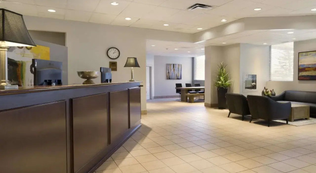 Travelodge Calgary MacLeod Trail