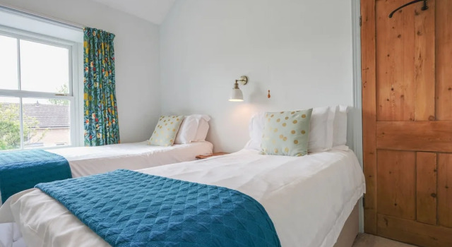 Cloudberry Cottage