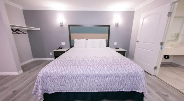 Номер Standard Travelodge Inn & Suites by Wyndham West Covina