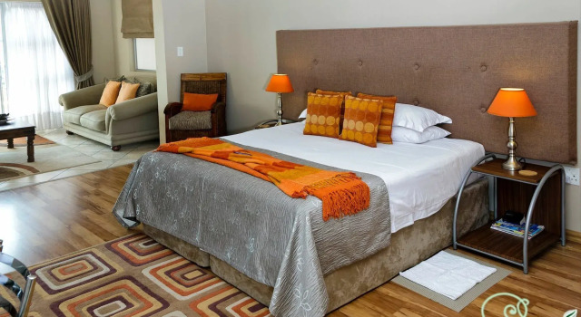 Country Park Guest House - Muldersdrift, Забронировать Гостевой дом Малдерсдрифт West Rand
