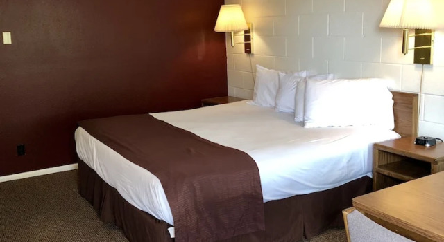 Номер Standard Four Winds Motel