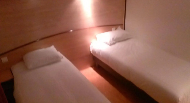 Logis Hôtel Acotel, Rezerwuj Hotel Hotele w Vaucluse z basenem, Basen