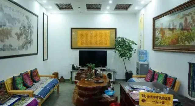 Jizushan Funinglou Boutique Inn, Prenota Boutique Hotel a Dali con parcheggio, Parcheggio