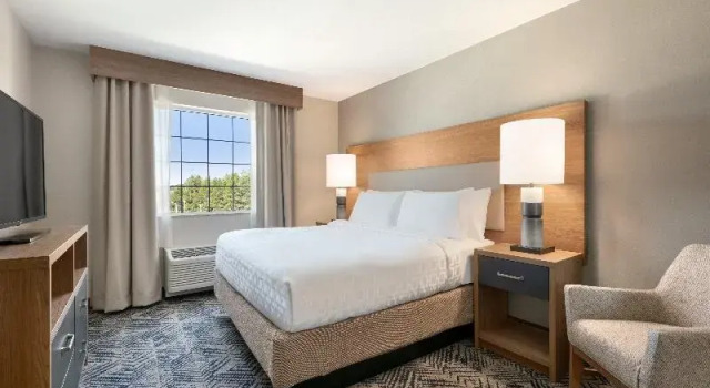 Студия Candlewood Suites Frederick by IHG