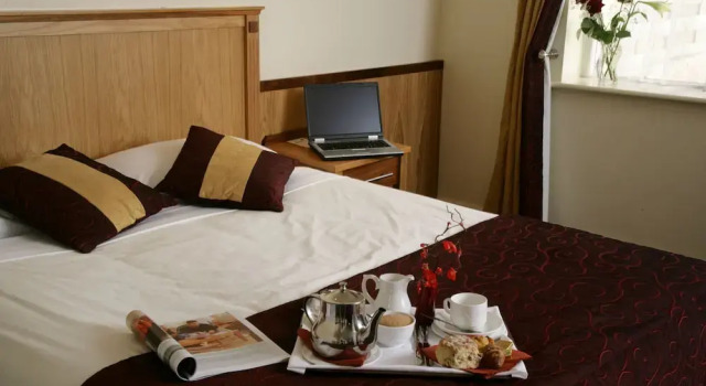 Четырёхместный номер Superior Bush Hotel