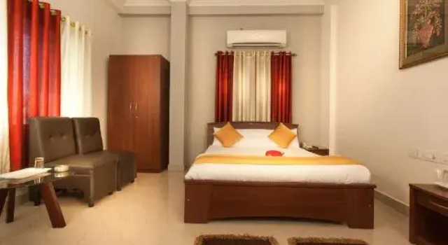 Hotel Spacio, Забронировать Отель Отели штата Тамилнада 3 звезды, 3*