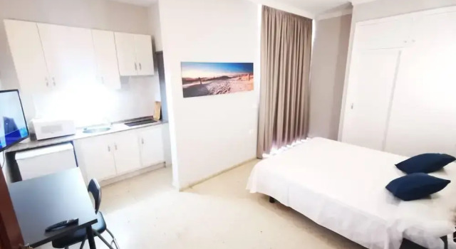 Студия Standard с балконом Hotel Don Cándido