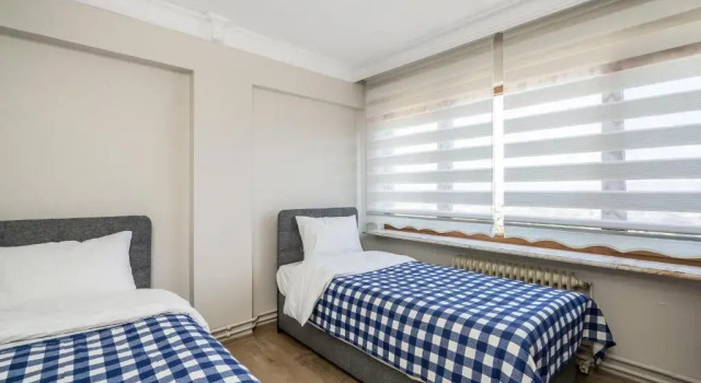 Altiparmak central 4 bedroom apartment, Book Lejlighed Lejligheder i Bursa, Lejlighed