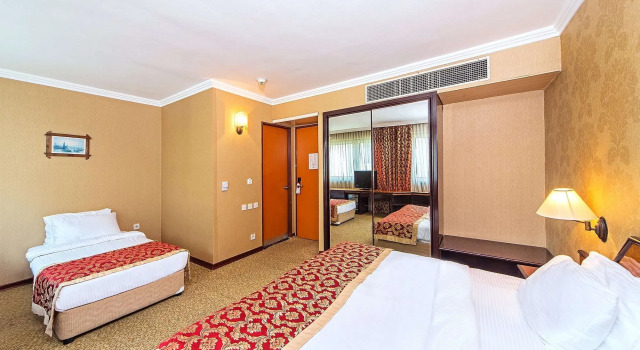 Mineo Hotel