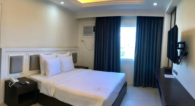 Sotogrande Iloilo Hotel