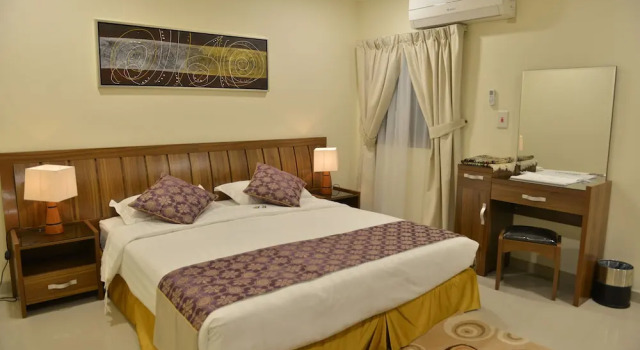 Апартаменты The First Tower Hotel Apartment