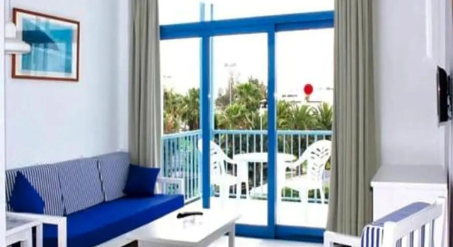 Студия Standard с балконом Aparthotel Costa Volcán & Spa