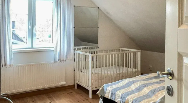 4 Star Holiday Home in Malmo, Rezerwuj Dom wakacyjny Hotele w Lagos z parkingiem, Parking