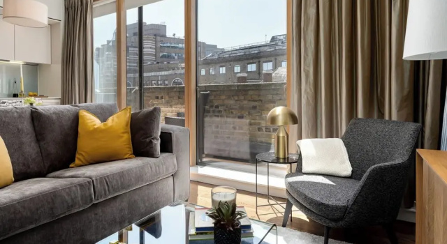 Номер Royal Пентхаус с балконом Liverpool Street I Your Apartment