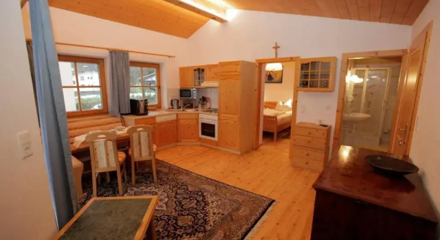 Haus Gabriele by NV-Appartements, Rezerwuj Hotel Hotele w Tyrol z parkingiem, Parking