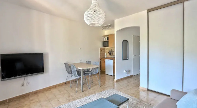 Appartment 600m from Sea Dodo et Tartine