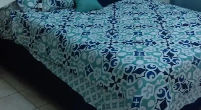 Коттедж Modern vacational home close to Costco and Walmart