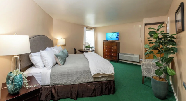 Двухместный номер Standard с видом на горы The Seaside Oceanfront Inn