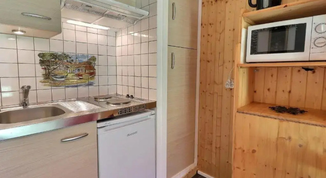Appartement Méribel, 1 Pièce, 2 Personnes - Fr-1-182-54, Забронировать Апартаменты/квартира Мерибель-ле-Альё Лез-Аллю, рядом с Горнолыжный курорт Trois Vallees