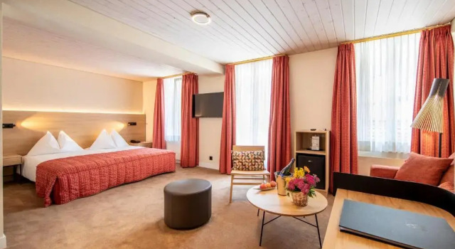 Двухместный номер Deluxe с балконом Hotel Kreuz & Post Grindelwald