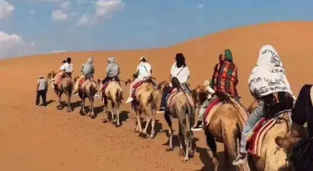 Tengger Desert Yingsha Good - dream Desert Campground, Забронировать Кемпинг Чжунвэй Нинся
