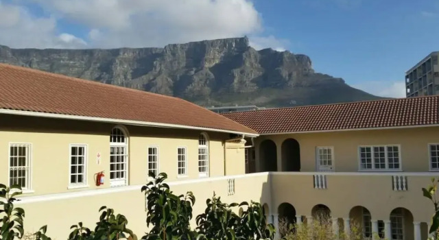 1 Bedroom Apartment in Inner City Cape Town