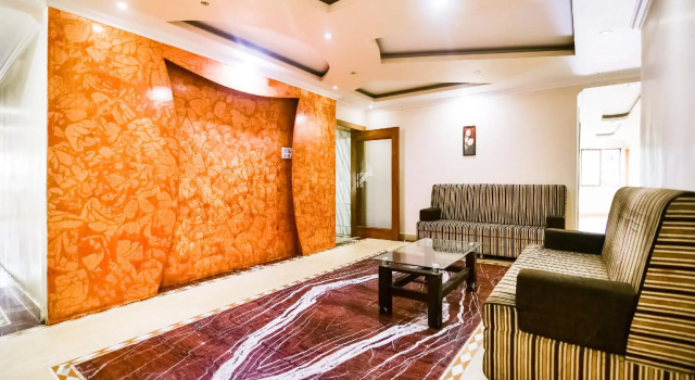 CAPITAL O 61493 Hotel All Seasons, Book Hotel Sakchi 
