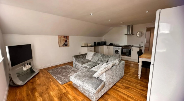 Joe Kelly Buildings flat 5