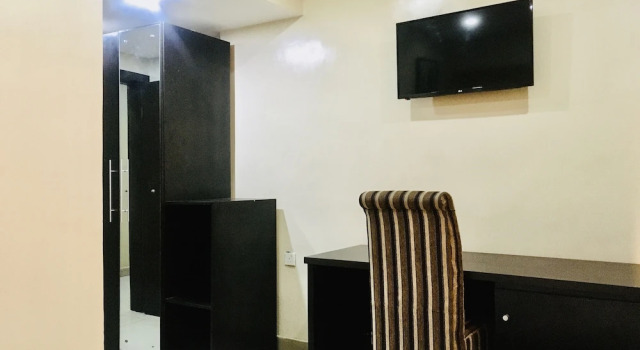 Demiral Hotel Surulere, Book Hotel Surulere 