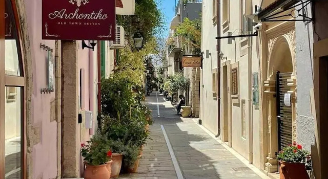 Archontiko - Old Town Suites