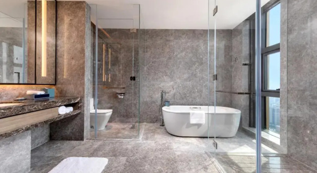 Клубный номер Executive Foshan Marriott Hotel