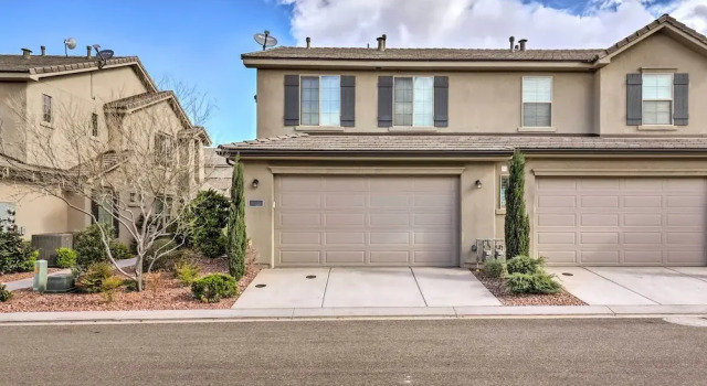 Desert Rose Townhome: 35 Mi to Zion & State Parks, Varaa Huoneisto Washington 