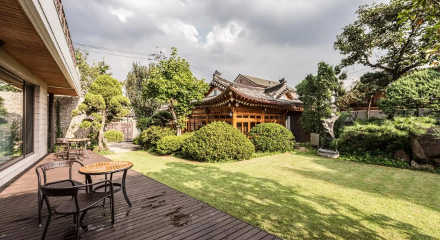 Bonum 1957 Hanok Stay And Hotel