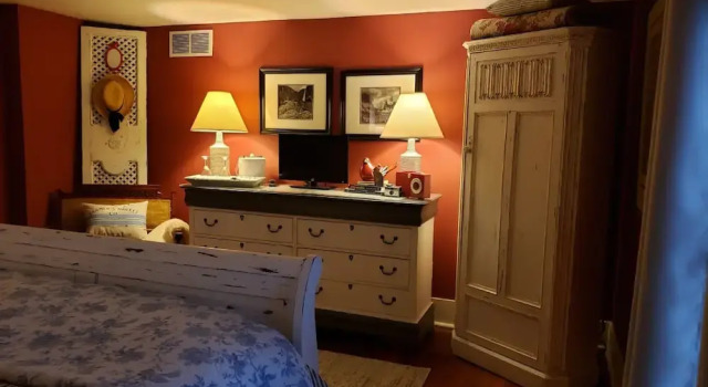Applesauce Inn B&B, Varaa Bed and Breakfast Grand Traverse Bay Michigan