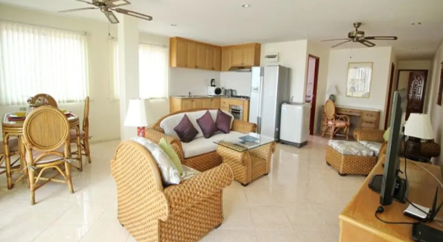 Апартаменты Luxury с 2 комнатами с балконом BUTTERFLY GARDEN BOUTIQUE RESIDENCES Apts and villas, A Lifestyle Destination Ex Lg 1-3 bedroom units , Full kitchen, 2 Full bathrooms, Rain shower, Spa bath, FREE BBQ, Free fast fiber optic WIFI, Staff 24-7