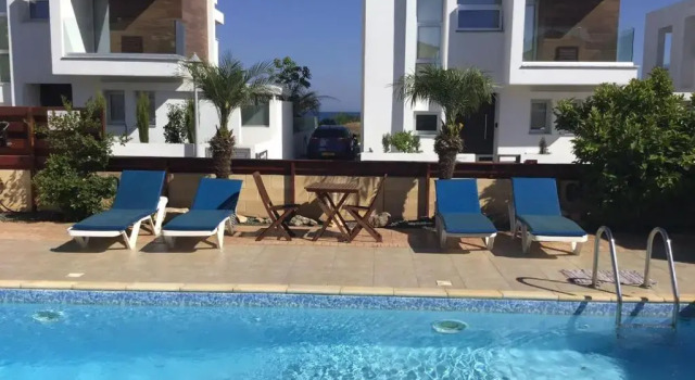 Вилла Carolyn Villa is a Luxury 4-Bedroom Villa with Private Pool in Ayia Napa