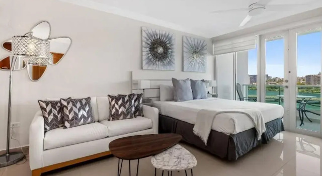 Студия Deluxe Ocean Breeze Villa