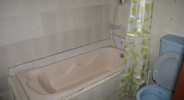 Номер Executive Dokua Royal Hotel