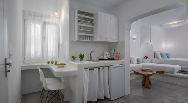 Люкс Flaskos Luxury Suites
